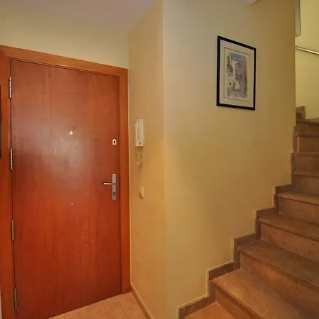 Apartamento Revolution * يوريت دي مار